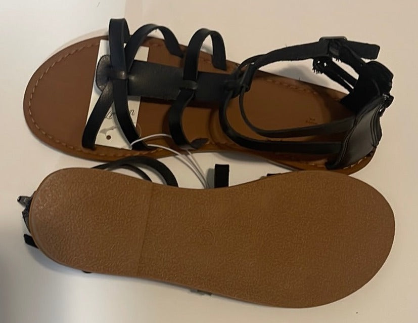 Universal Thread Black Gladiators