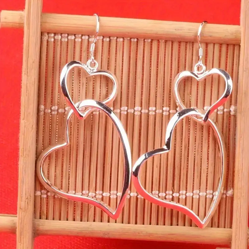 Double-heart Design Hollow Dangle Earrings Retro Voction Style Zinc Alloy