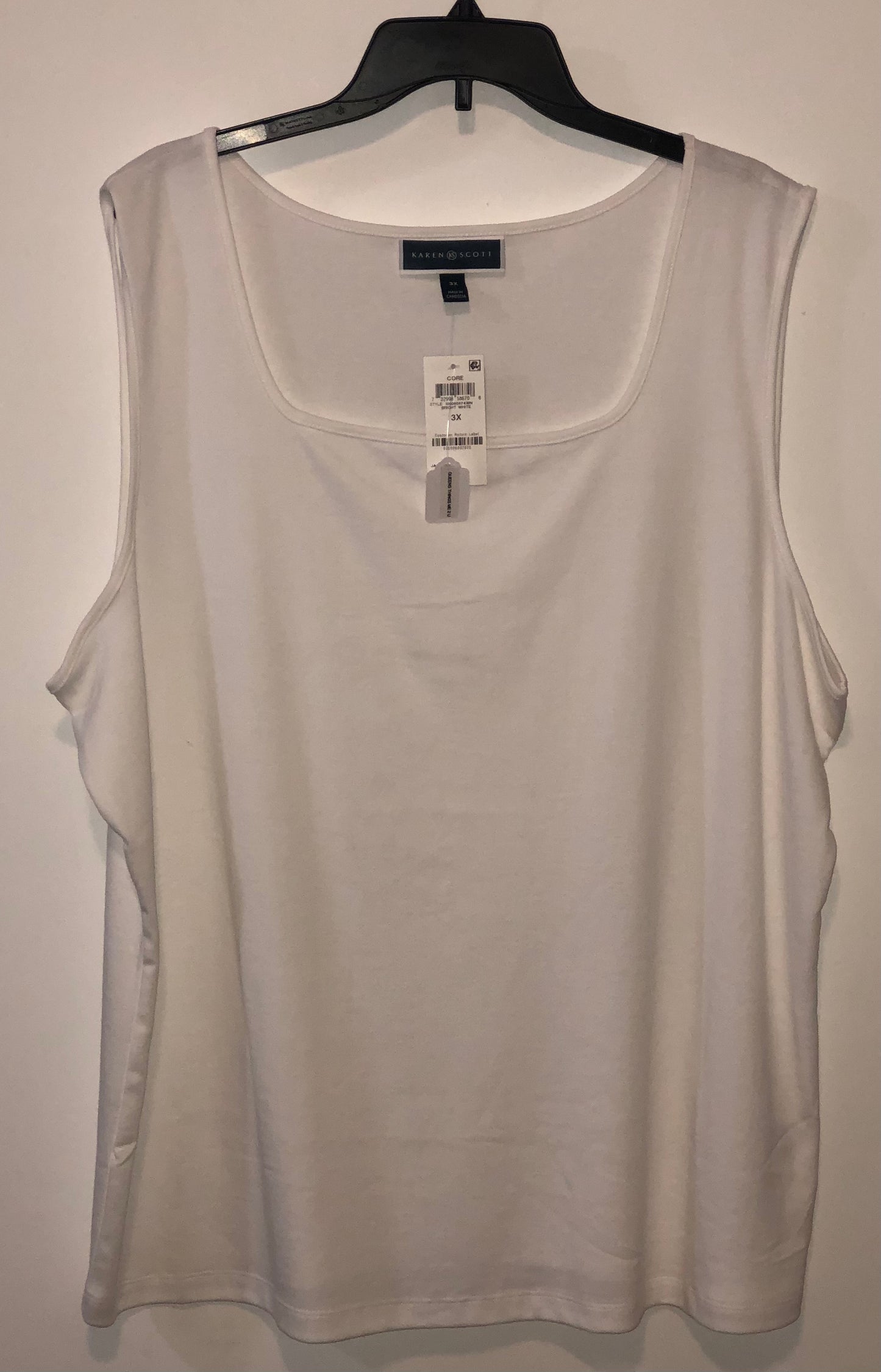 LADY FULL FIGURE SLEEVELESS TEE