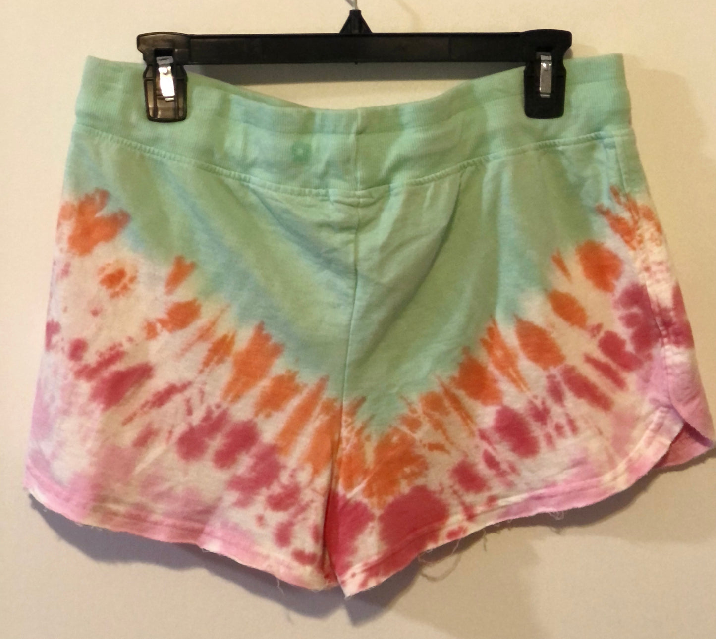 WOMENS SHORTS