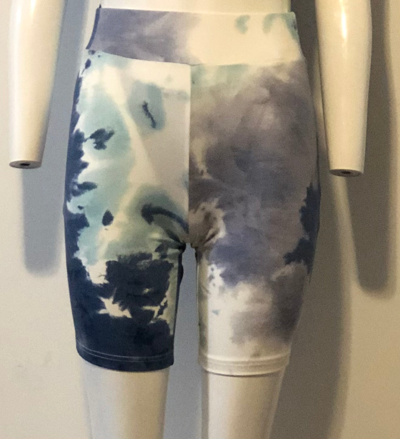 WOMENS STRETCH SHORTS