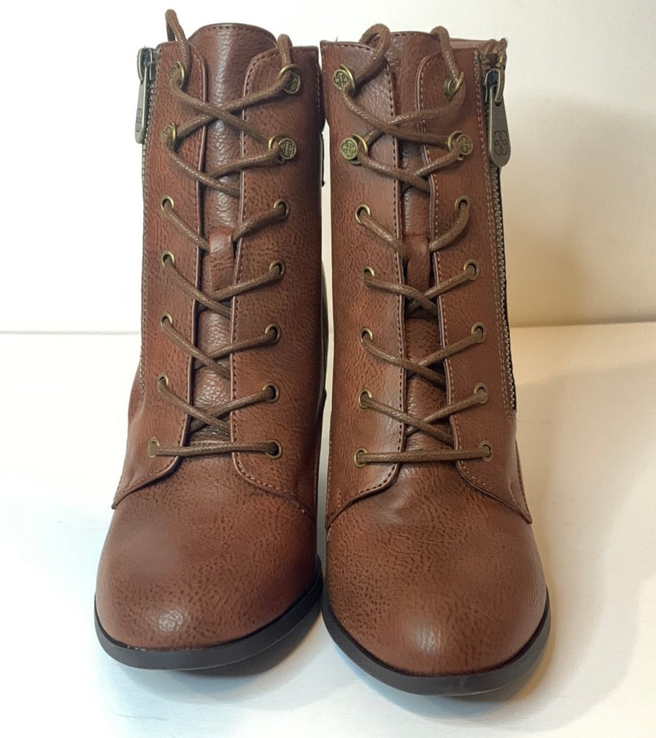 Lady's Boot Daisy Fuentes