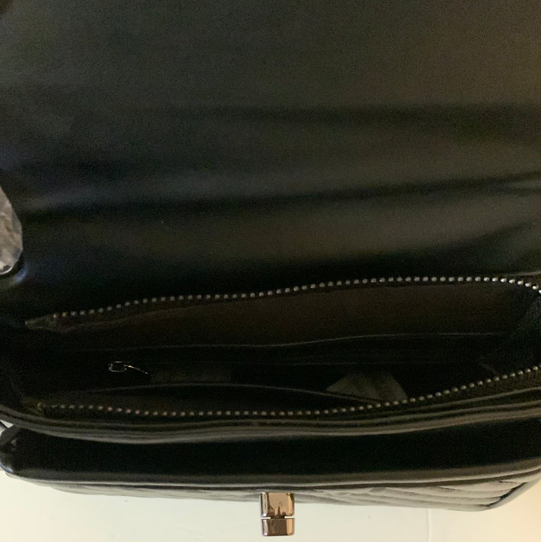 Black shoulder handbag