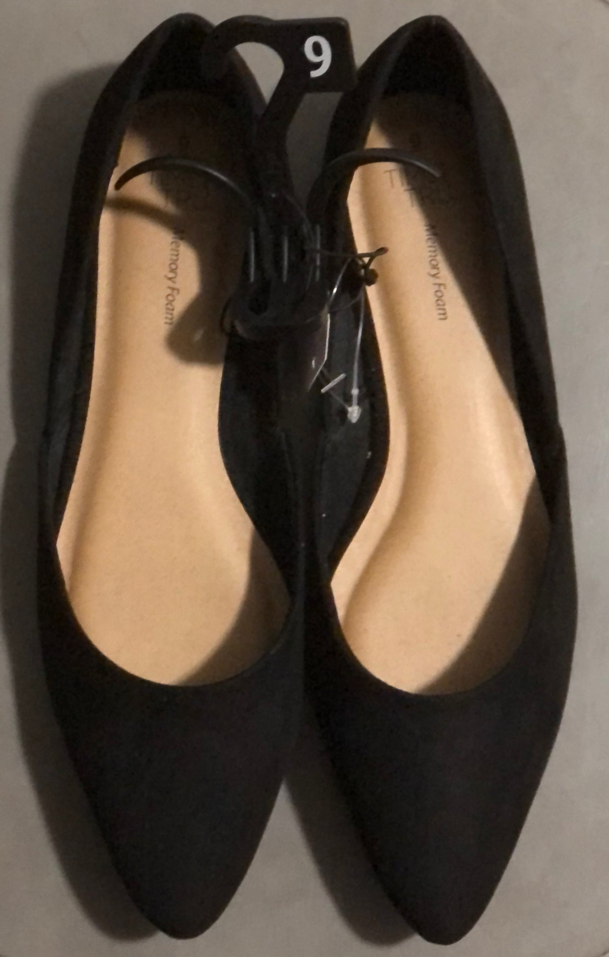 Time and tru black ballet online flats