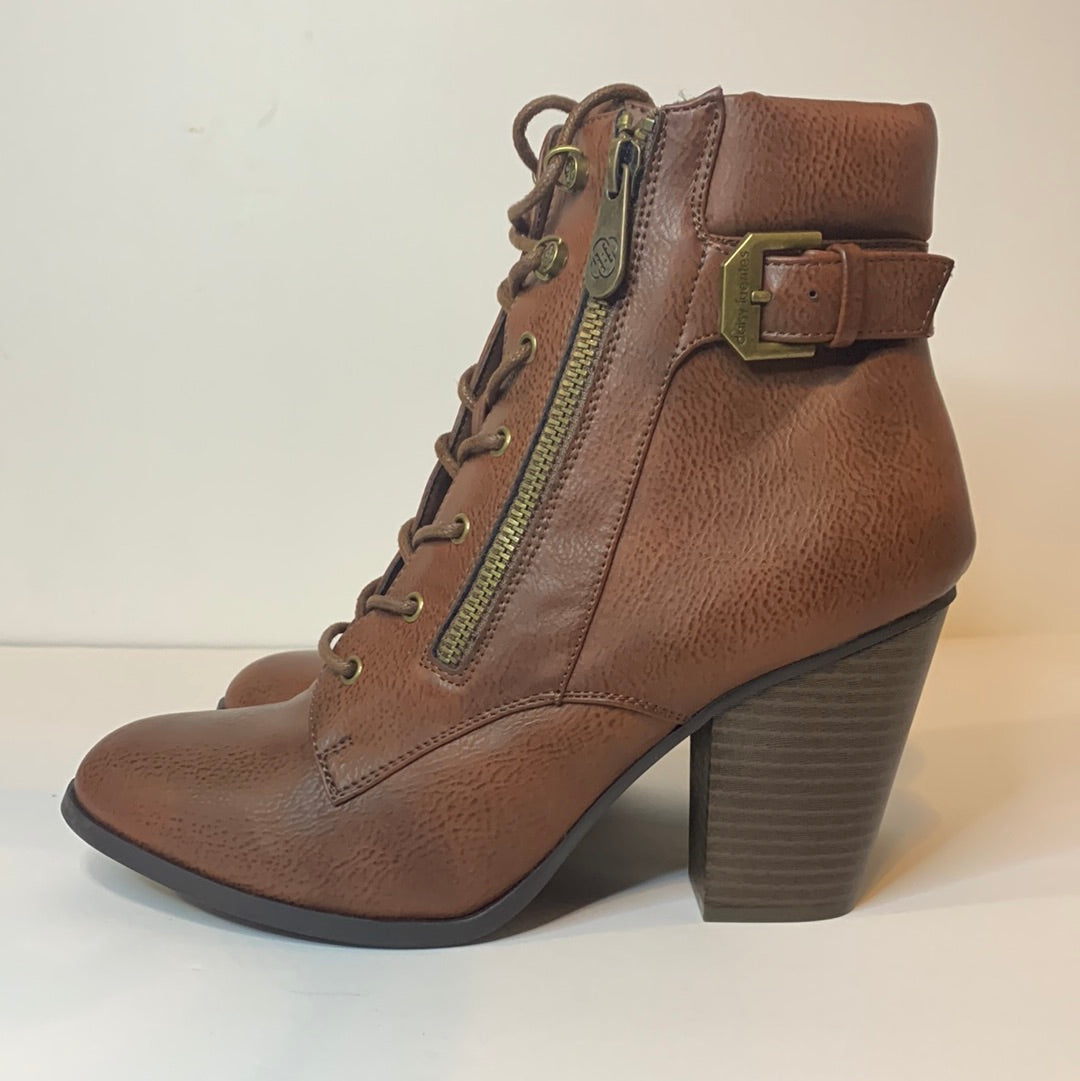 Lady's Boot Daisy Fuentes